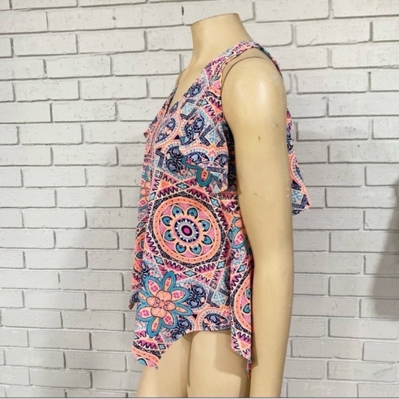 Aqua Pink Asymmetrical Ruffled Sleeveless Tank Top - Picture 2 of 3